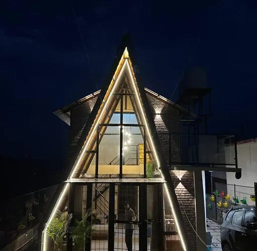 The Sparrows Nest Villa Bhimtal